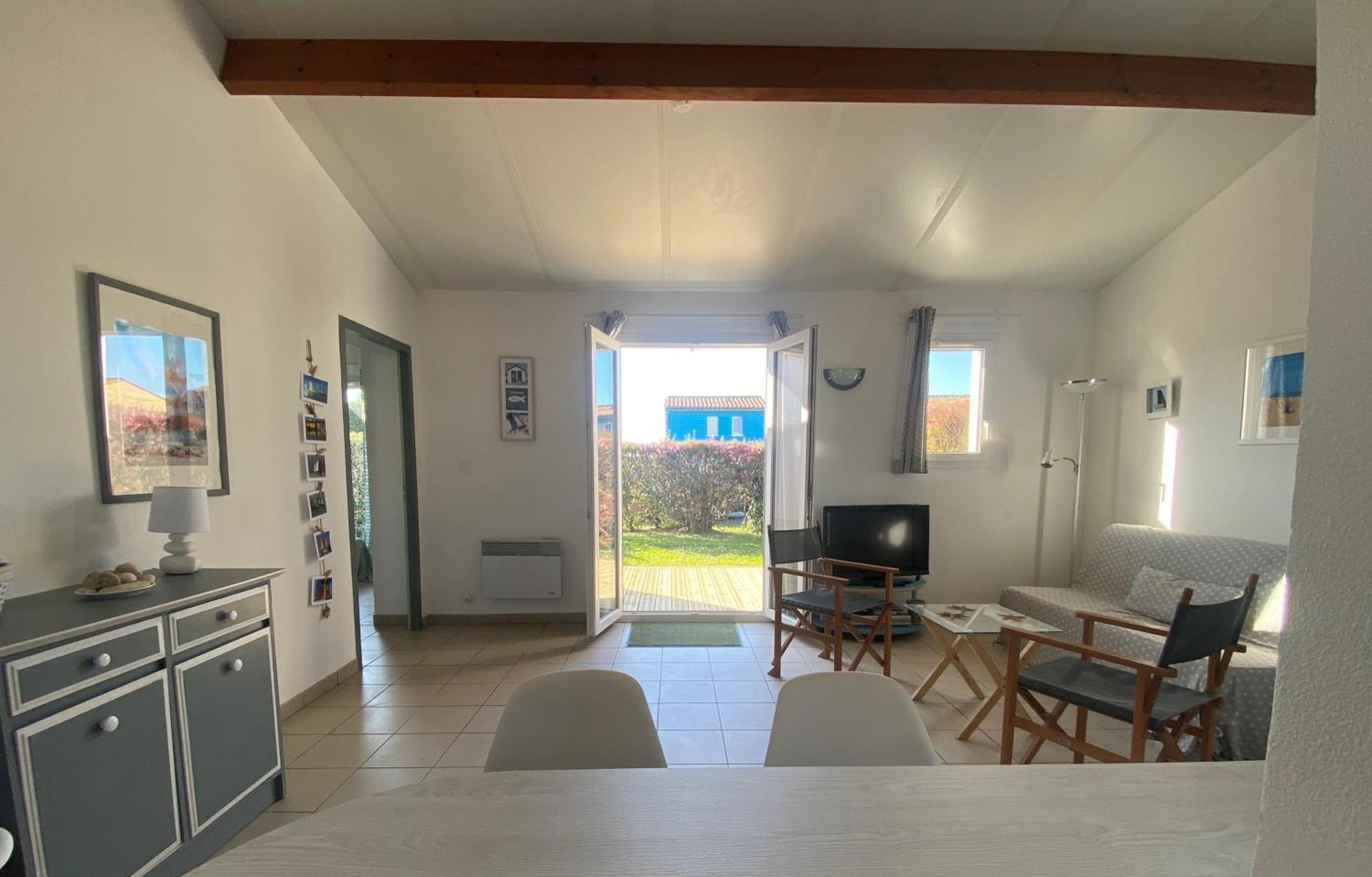 Maison Cosy Avec Piscine Partagee Le Château-dʼOléron Exteriér fotografie